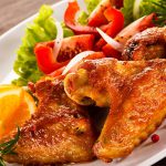 ۱۰ دلیل رایجی که نشان می‌دهد شما در حال خراب کردن خوراک مرغ خود هستید